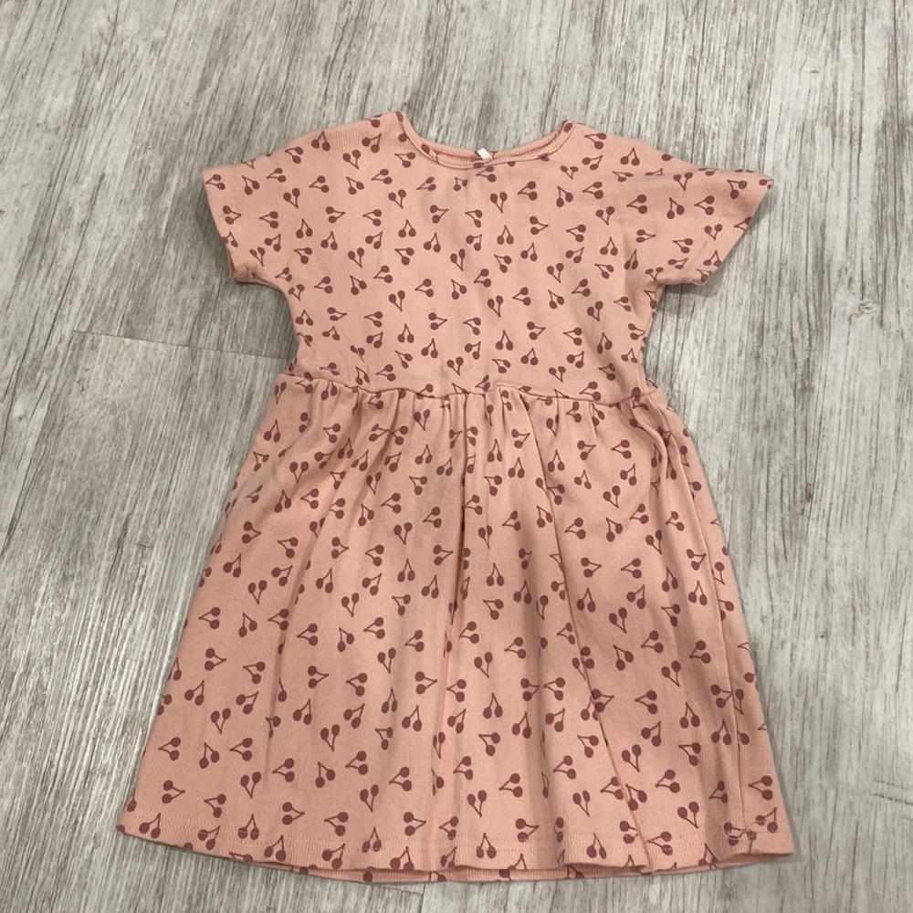 Pouf cherry pink dress. Size 3